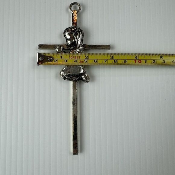 Silver Tone Hanging Nursery Wall Cross With Praying Girl On Knees 6” - Picture 4 of 13